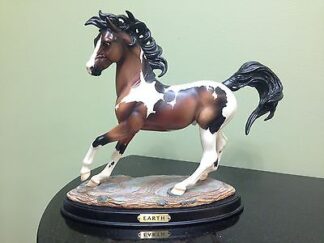 Breyer Ethereale Earth
